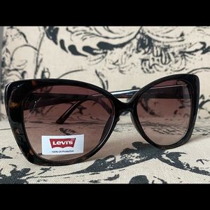 LEVIS tortoise Sunglasses NWT!